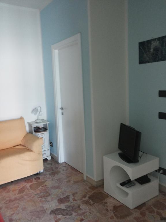 Conte Romita Apartment Альба Екстер'єр фото